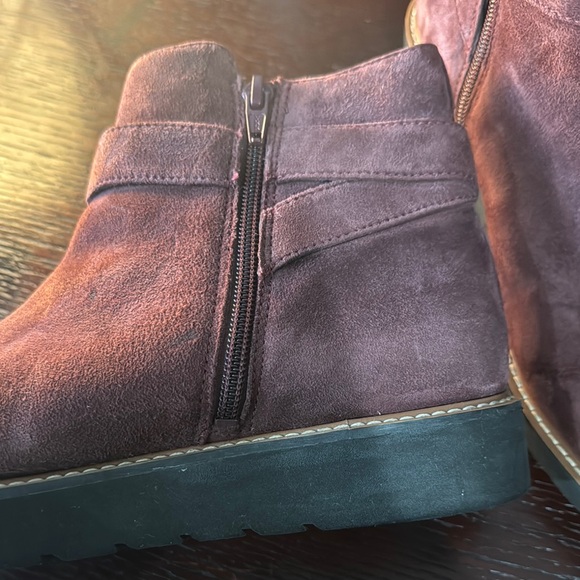 Naturalizer Brown Ankle Boots Stylish Comfort - Picture 6 of 7